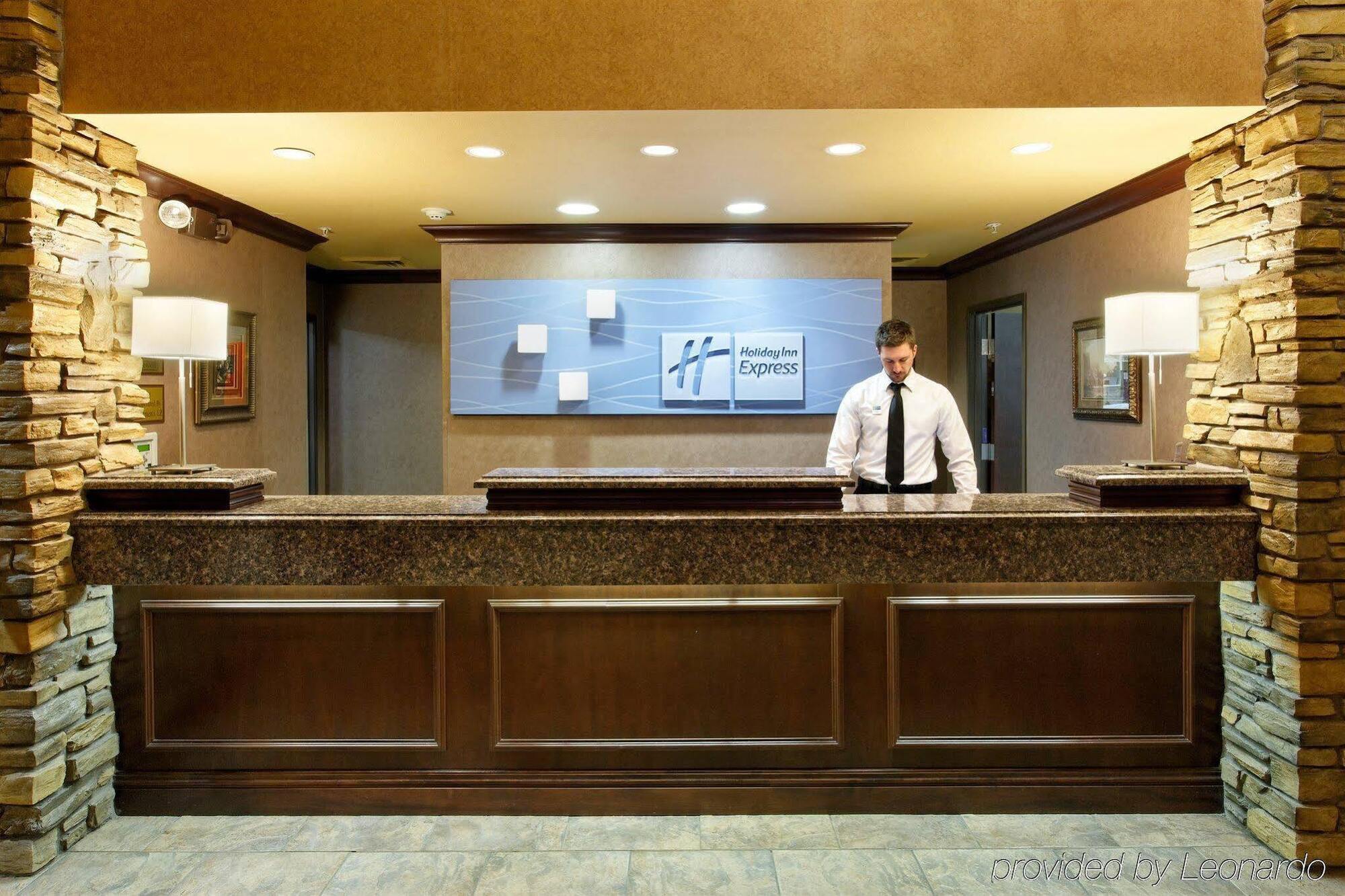 Holiday Inn Express Hotel & Suites Mccall-The Hunt Lodge, An Ihg Hotel Exterior photo